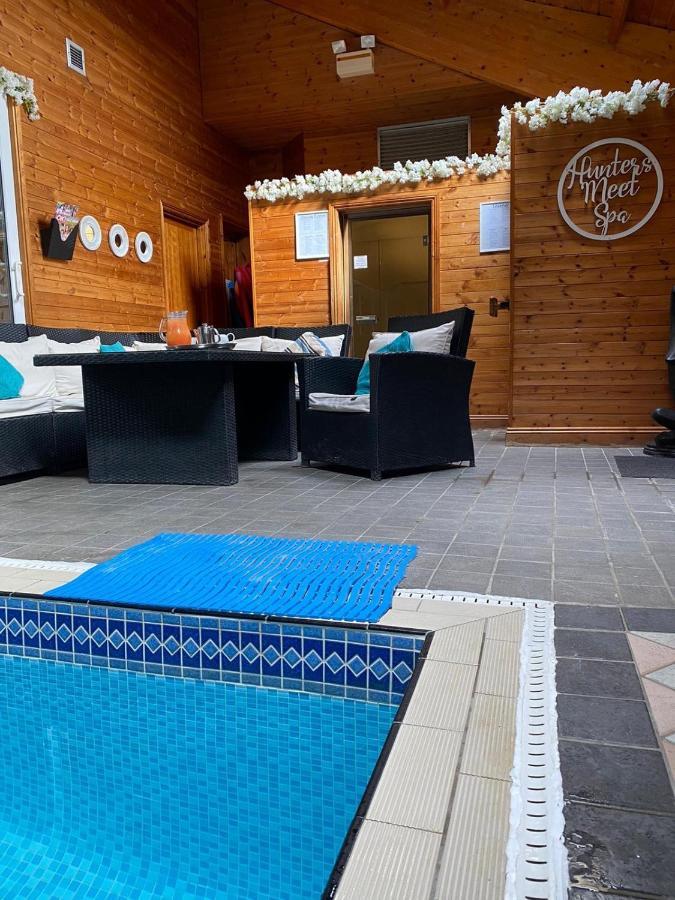 Hunters Meet Hatfield Heath Exterior foto